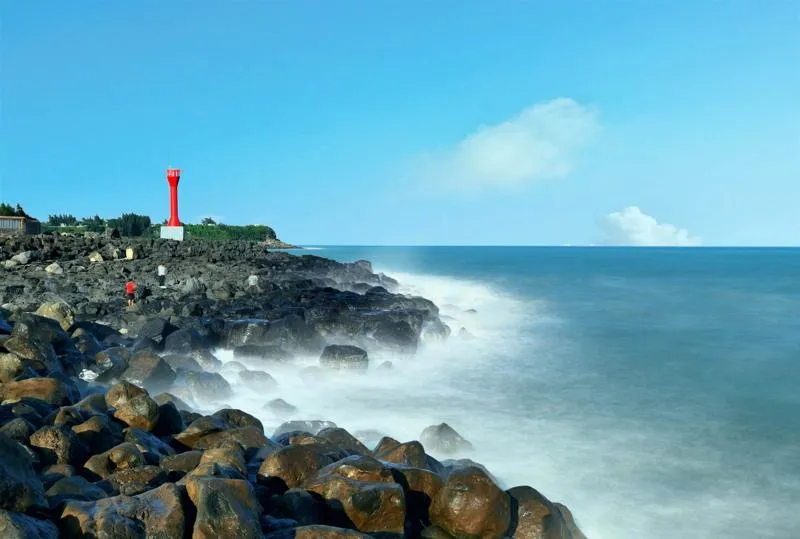 湛江市：湖光岩一日游