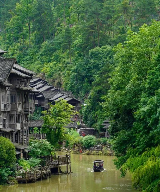 中国最适合预算旅行的4个地方，让你花最少的钱，看到最美的风景！